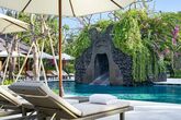 Hyatt Regency Bali - Kinderpool mit Höhle und Rutsche