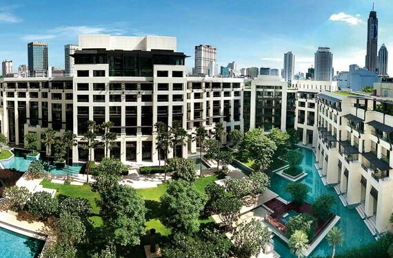 Siam Kempinski Hotel Bangkok Garten und Poolansicht