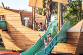 Al Bustan Palace, a Ritz-Carlton Hotel - Wasserspielplatz