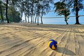 Dusit Thani Krabi Beach Resort - Beach Volleyball am Strand