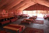 Sama Al Wasil Desert Camp - Restaurant Innenbereich