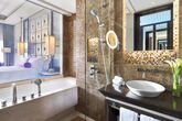 Al Bustan Palace, a Ritz-Carlton Hotel - Badezimmer Deluxe Pool View & Deluxe Lagoon Access