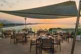Crwone Plaza Muscat - The Edge Restaurant