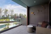 La Vela Khao Lak - Deluxe Poolside Terrasse