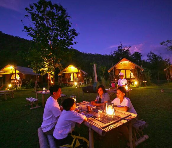 Hintok River Camp BBQ und Lagerfeuer