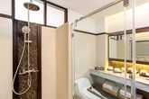 Rimping Village Chiang Mai - Family Suite Badezimmer