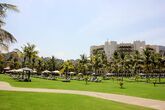 Al Bustan Palace, a Ritz-Carlton Hotel - Gartenanlage