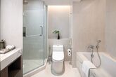 Pathumwan Princess Hotel - Grand Deluxe Badezimmer